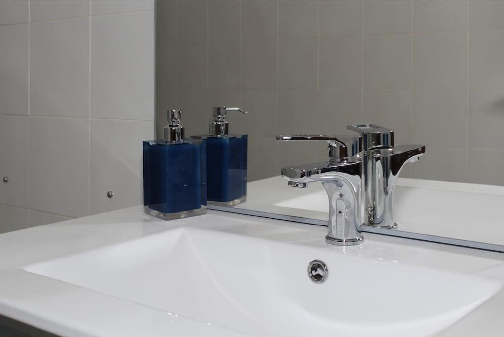 Lido - Nuovo Appartamento Elegante - Lago Di Garda 加达湖畔帕登赫 外观 照片